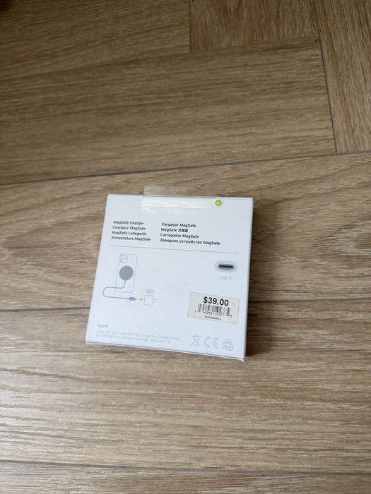 MagSafe зарядка с Америки