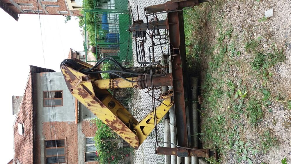 Продавам Автокранче