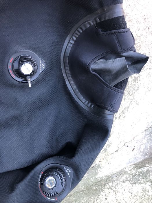 Сух водолазен костюм Oceanic