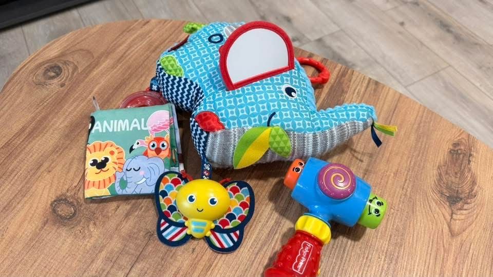 Лотове с детски играчки