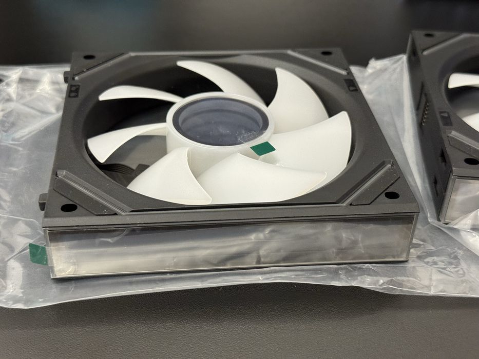 Pachet de 3 - Ventilator PC AsiaHorse DAWN 120mm Daisy Chain PWM