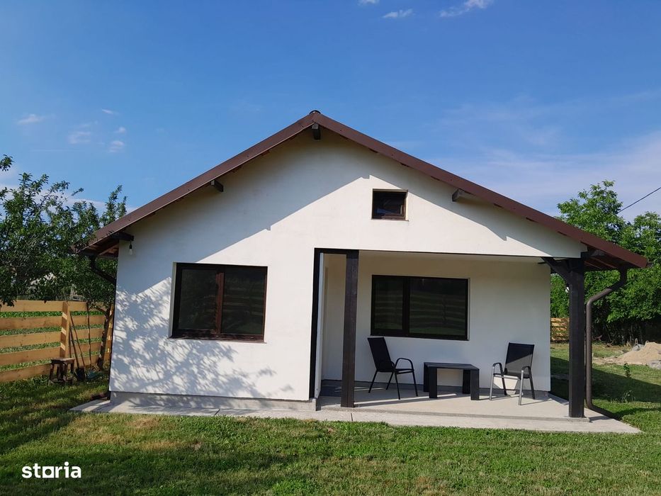 Casă nouă | 700 mp teren | 300 m de Lacul Vâlcele | Merișani, Argeș
