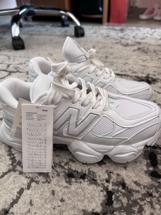 New balance маратонки