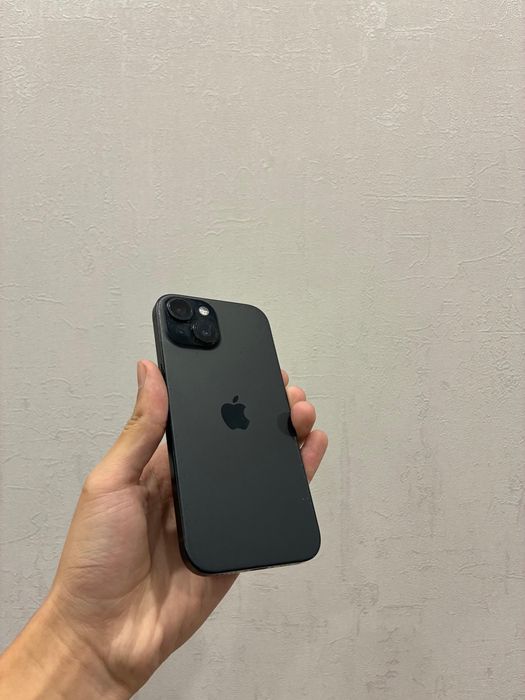 iPhone 15 128GB