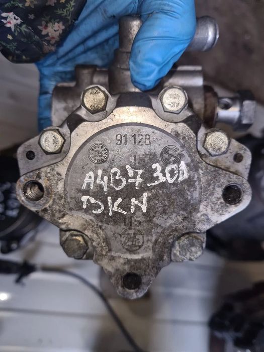 Turbina/turbosuflanta,Alternator cu actuator Audi a4 B7/A6 C6 motor 3.