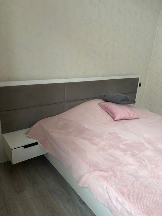 Продам кровать б/у