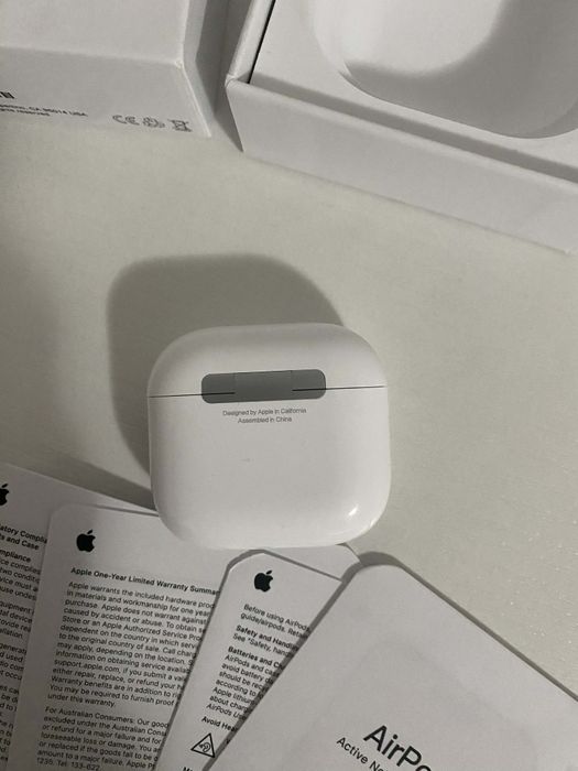 Airpods 4 Nefolosit