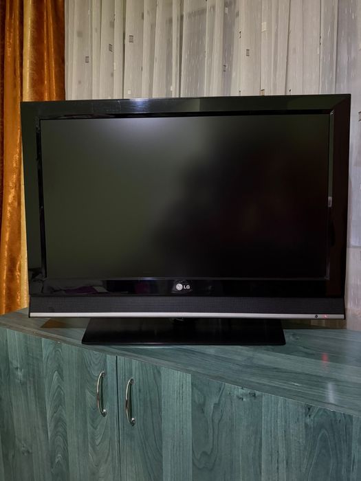 TV. LG  80 Smart