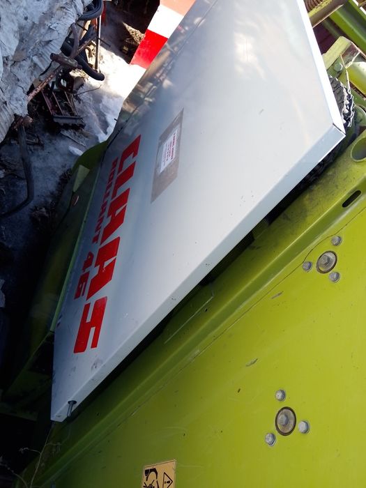 Рулонный пресс Claas rolant46