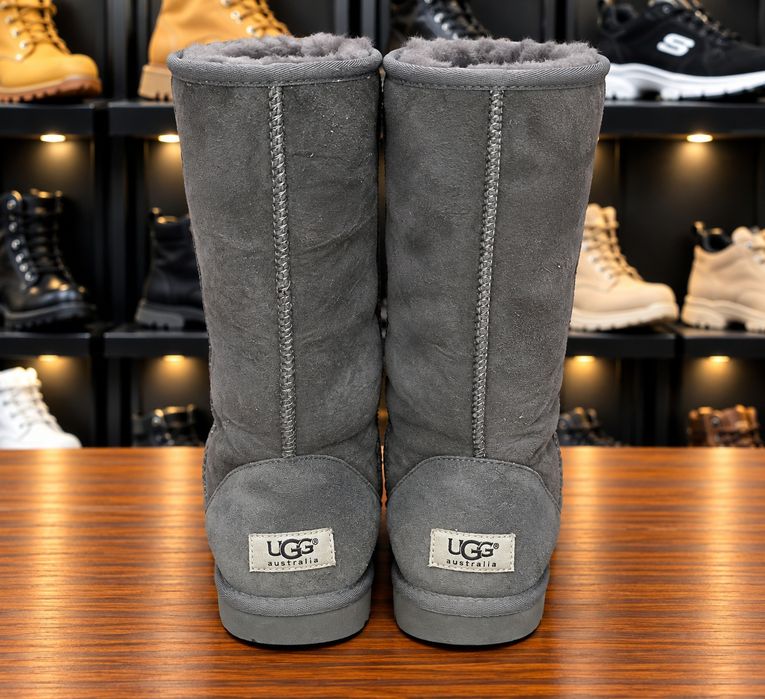 UGG кожени ботуши N 39