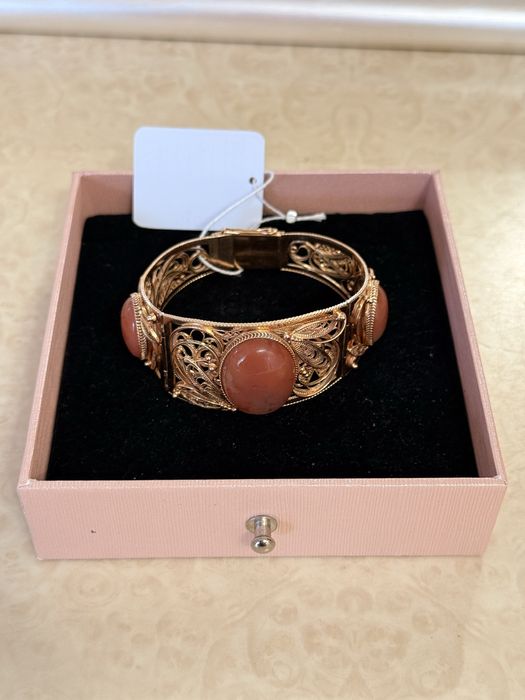 Продам золото кулон и браслет