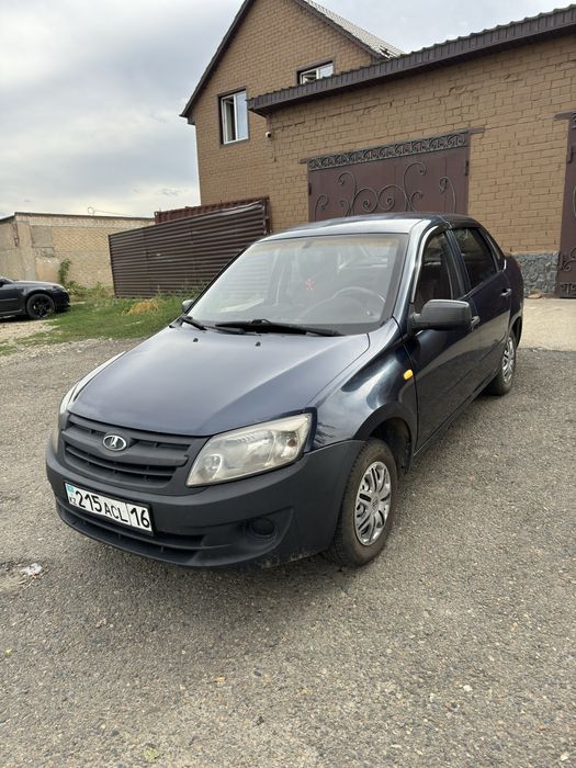 ВАЗ (LADA) Granta 2190, 2012 года