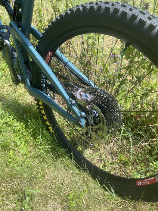 Bicicleta Santa cruz bronson cc 2021