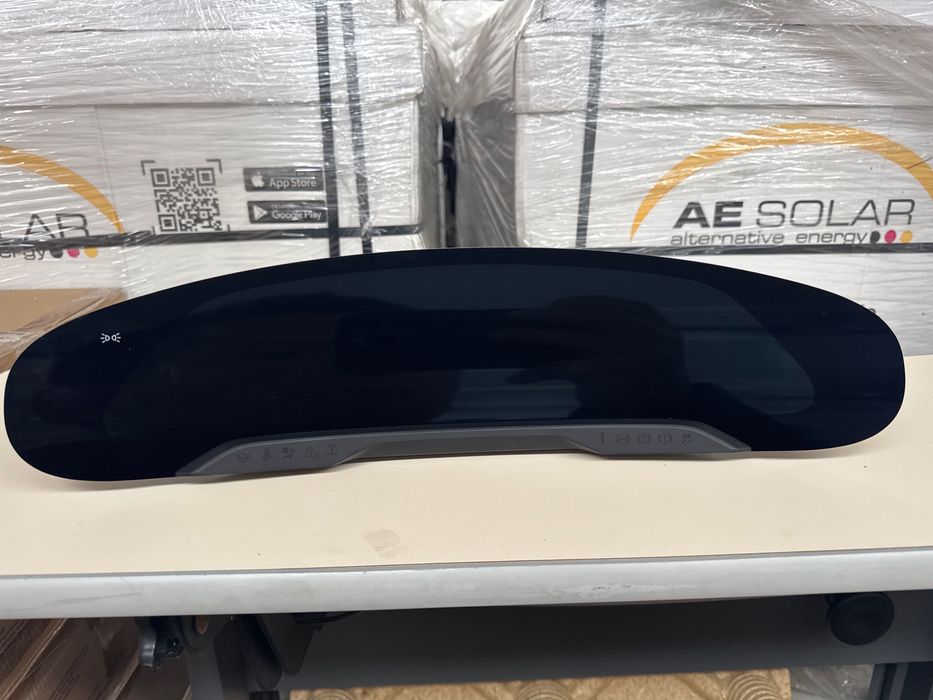 Централен дисплей километраж за Porsche Taycan