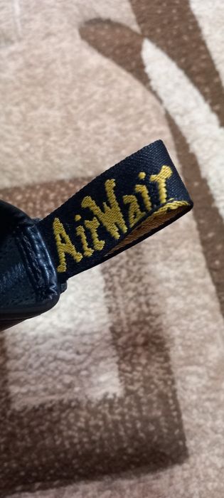 Ghete dama Dr. Martens