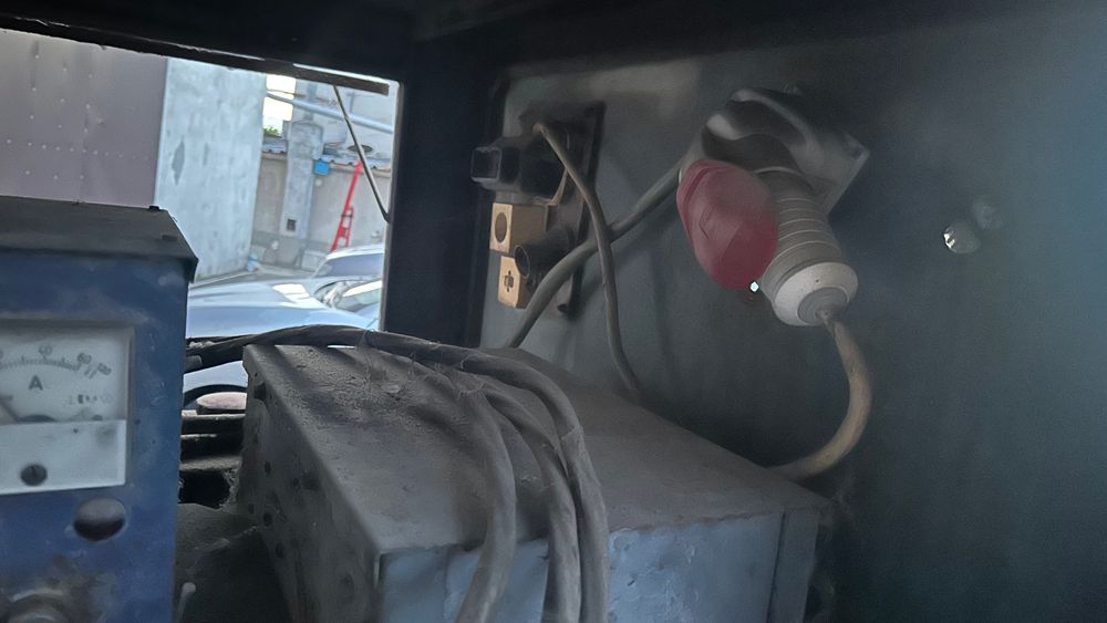 Продавам 30kW електро генератор