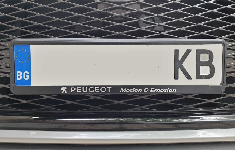 Рамки за регистрационен номер Peugeot