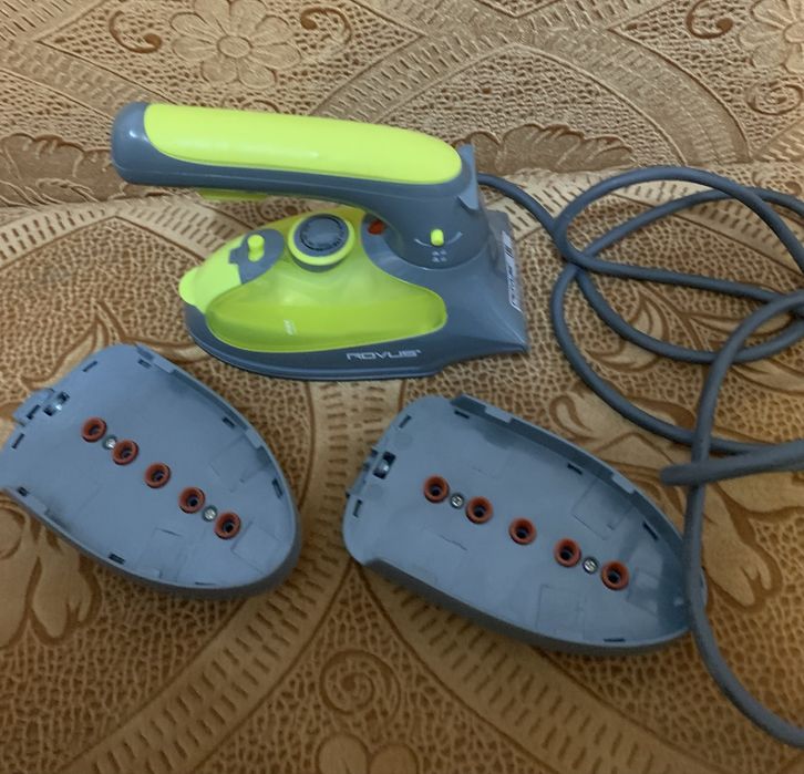 Утюг новый с насадками