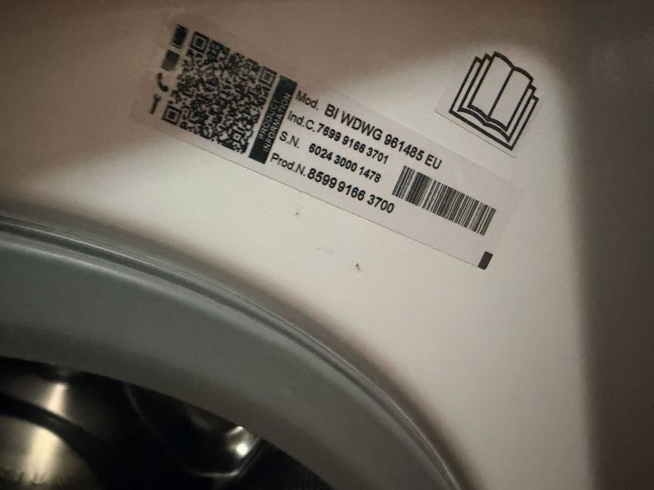 WhirlPool пералня със сушилня за вграждане