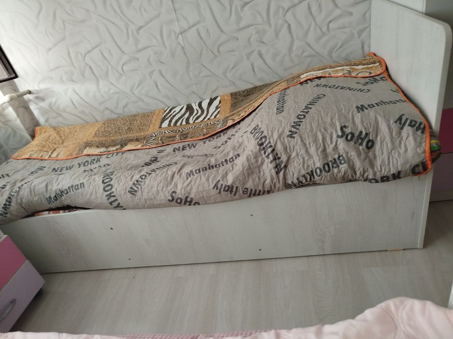 Продам срочно две кровати