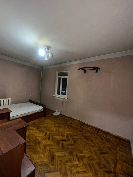 Тақачи 2/8/9  Без ремонт, Обш: 58 кВ.м Ор.р: Назарбе мости