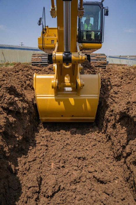 Занжирли экскаватор 320 GX, Гусеничный экскаватор CAT 320GX