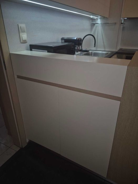 Кухня с уреди за вграждане