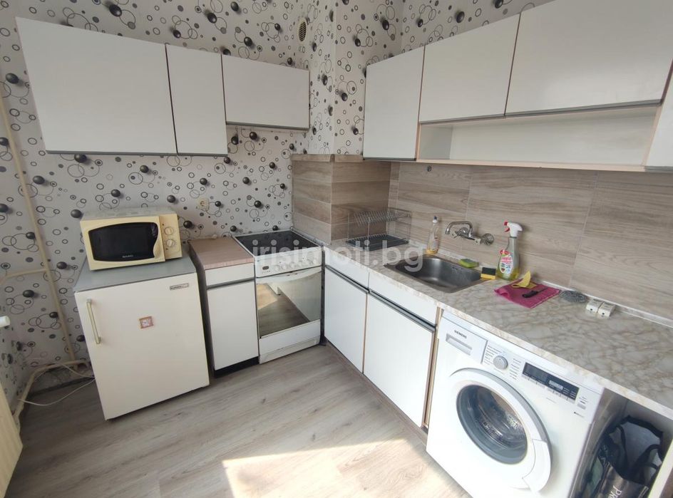 Дава се под наем Едностаен апартамент в София, Младост 4 - 45 кв.м за 390 € - Снимка #3