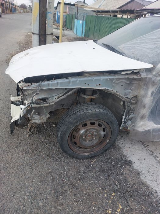 Продам запчасти на мазда птичка