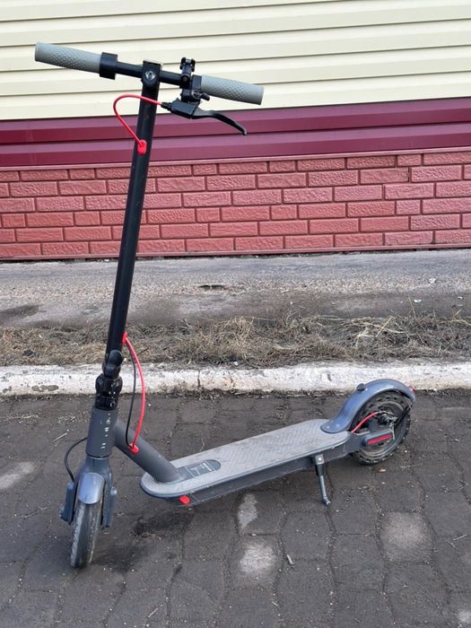 Продам электросамокат