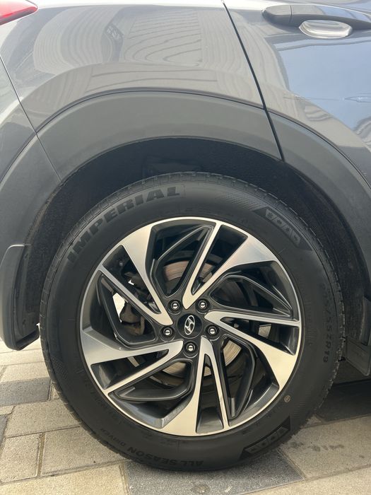 Hyundai  Tucson High-Tech Plus