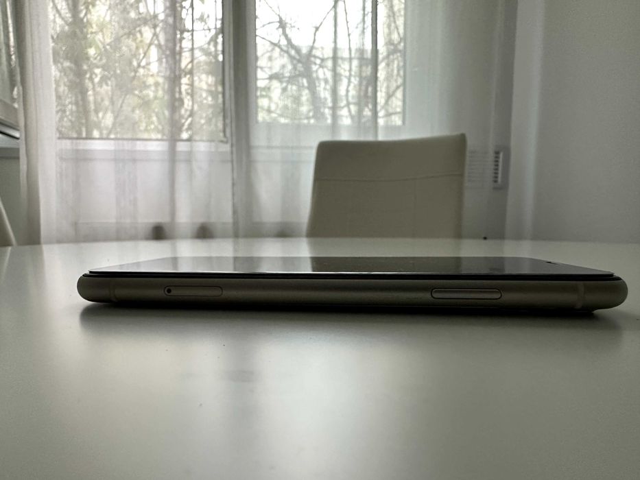 Telefon Apple Iphone 11 , 128 Gb, Alb , impecabil