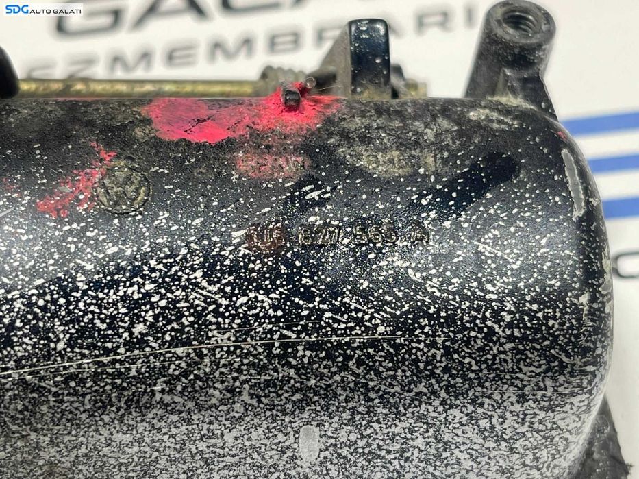 Maner Clapeta Actionare Deschidere cu Butuc Hayon Haion Capota Portbagaj Volkswagen Golf 4 Hatchback 1998 - 2006 Cod 1J6827565A [B3418]