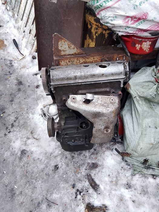 Продам двигатель