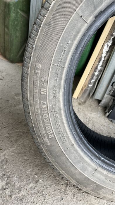 Продается шины летние