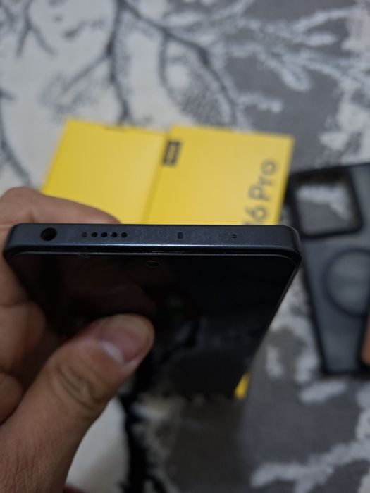 Poco m6 pro sotiladi full ideal 8+8/ 256 zoʻr telefon