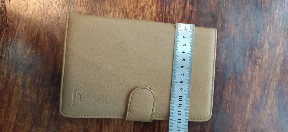 Продам чехол под планшет