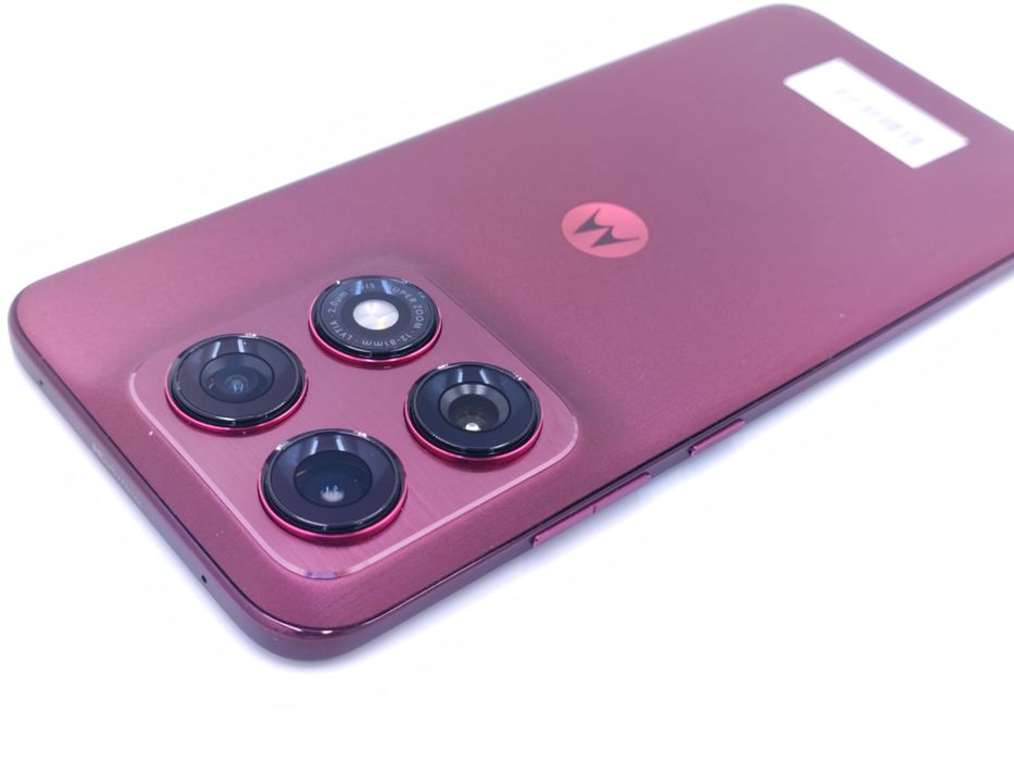 Motorola Edge 70 pro 256GB Pantone, Garantie 24 luni | #D94624