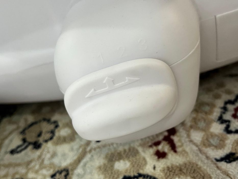 Качалка для малыша, новая