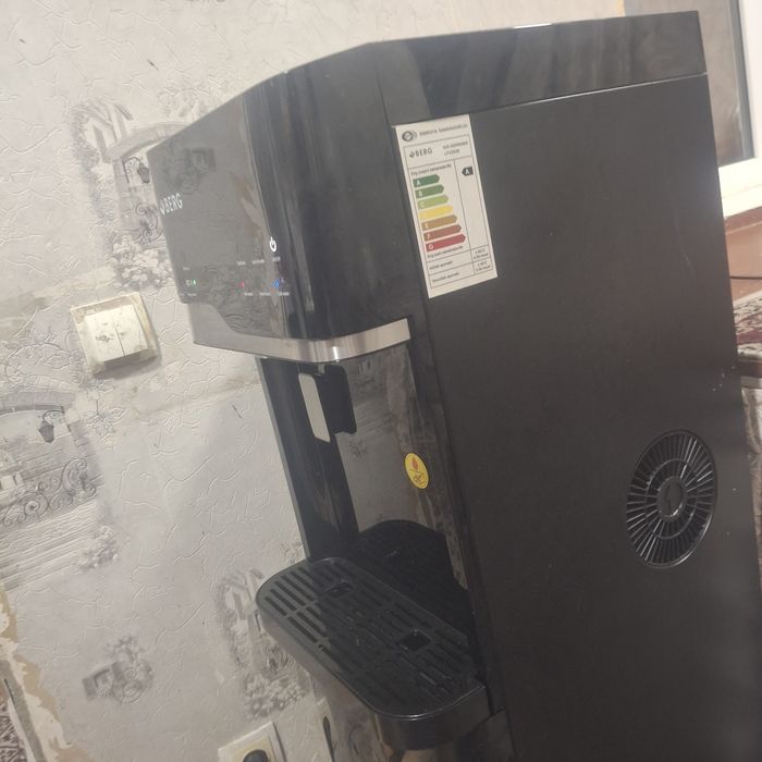 Продаю срочно кулер новый пользовались буквально 1 месяца новый