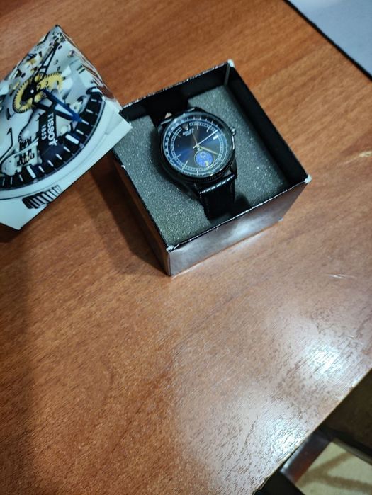 Soat rolex yangi 14-yanvarga yaxshi so'vg'a sivatida