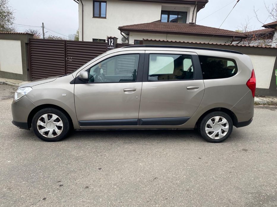 Dacia Lodgy 7 locuri