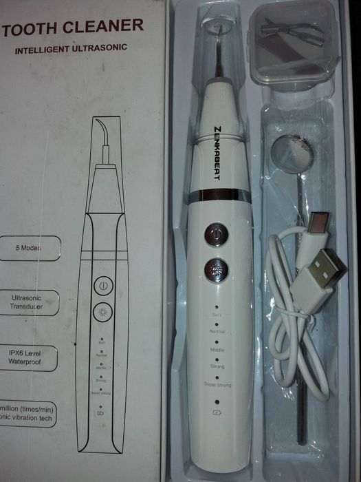 Aparat eliminat tartru periuta dinti zambet curat detartraj ultrasonic