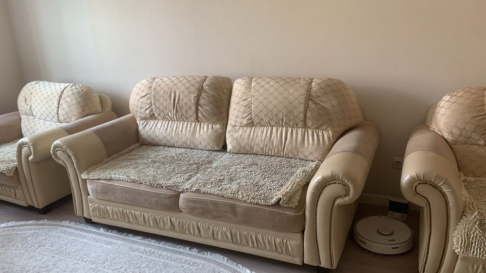 Продам диван и два кресла за 120 тысяч