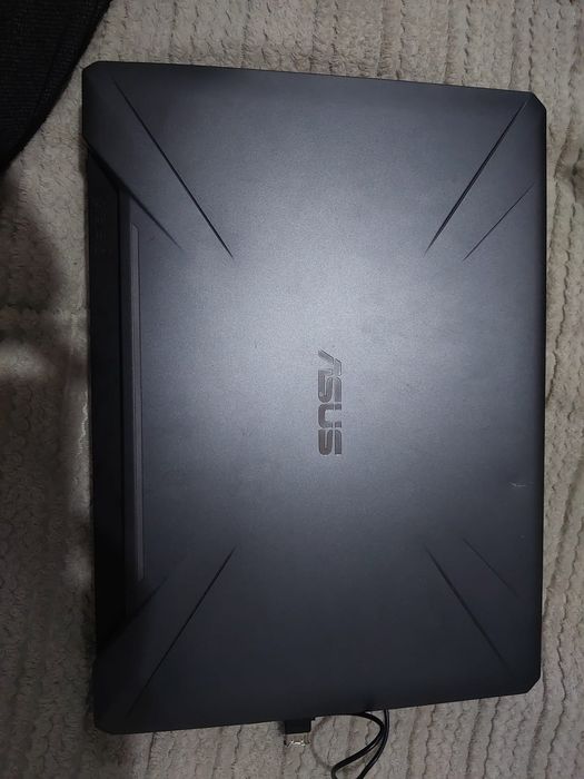 Продам ноутбук в хорошем состоянии