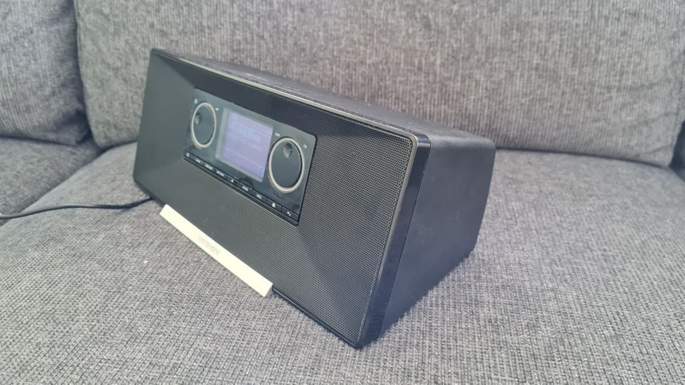 Medion I-net, FM, DAB+,USB player.