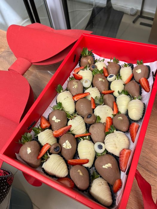 Клубника в шоколаде от 4500 тг