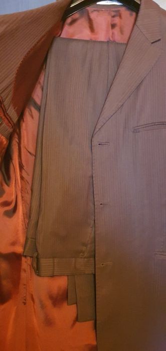 Costum Dinasty in perfecta stare