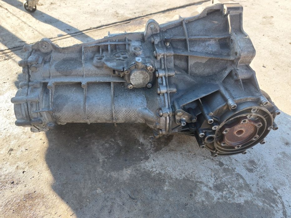 Cutie de viteze manuala 6+1 trepte AUDI A6 C7 4G  2.0 TDI cod NEJ