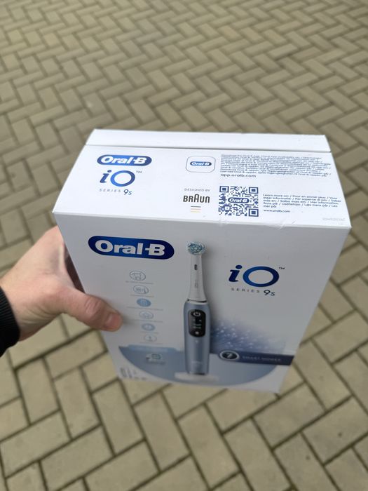 Periuta Oral-B iO Series 9 noua